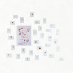 PINK collection <br/>
鈴木 亜希子 Akiko Suzuki<br/>
真夏の海岸を、真っ白な姿で過ごす貝殻たち。
海岸では出逢うことのない、彼女たちのドレスアップスタイルを発信。
オシャレをする楽しみや憧れを“PINK”に込めました。