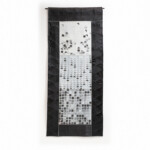 藍と墨<Br />
近藤 英子 Eiko  Kondo<Br />
ブルーのテーマから藍にたどり着き 藍と墨で布を作り キルトにしました。