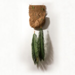 グリーンジュエリー<br />
瀬田 利仁 Toshihito Seta<br />
今回のタイトルはグリーン。
植物を使った物をと考えて、思いついたのが
大きな葉っぱの耳飾りです。