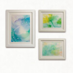 ❶山の春陽❷四季うつろう❸Full of the light of mountain❹Green lotus of ligh<br />
若生 ひとみ Hitomi Wako<br />
自然の光や風・鳥のさえずりや小川のせせらぎなどを感じながら描くことで、森林浴のような深いリラクゼーション体験をしていただけたらと思い、毎月山へ入って屋外で制作しています。私はこれを「ワンネスアート 」と呼んでいます。アクリル絵の具によるドローイングと花の写真を使ったコラージュの2タイプの作品をお楽しみください。